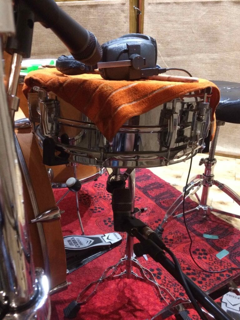 V7X on top and V Beat underneath the snare drum